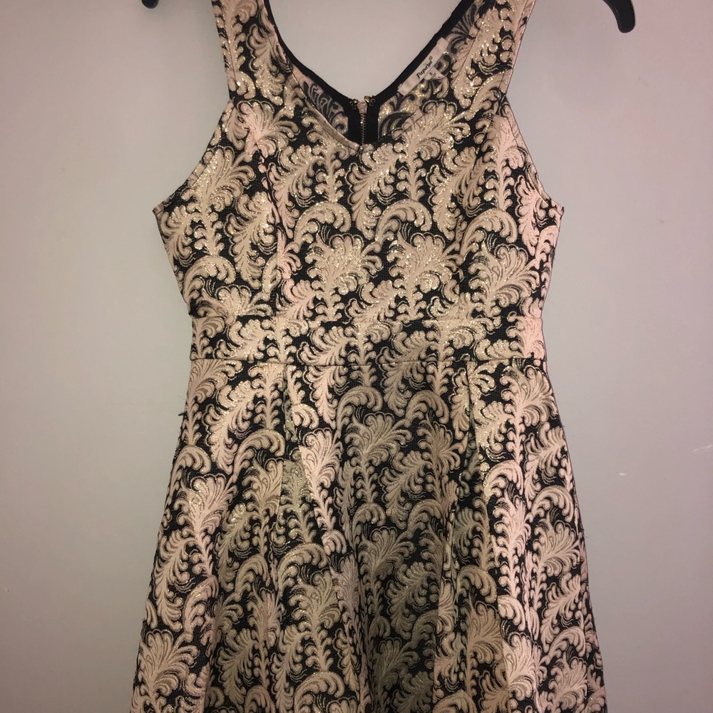 Black and gold sparkly classy dress